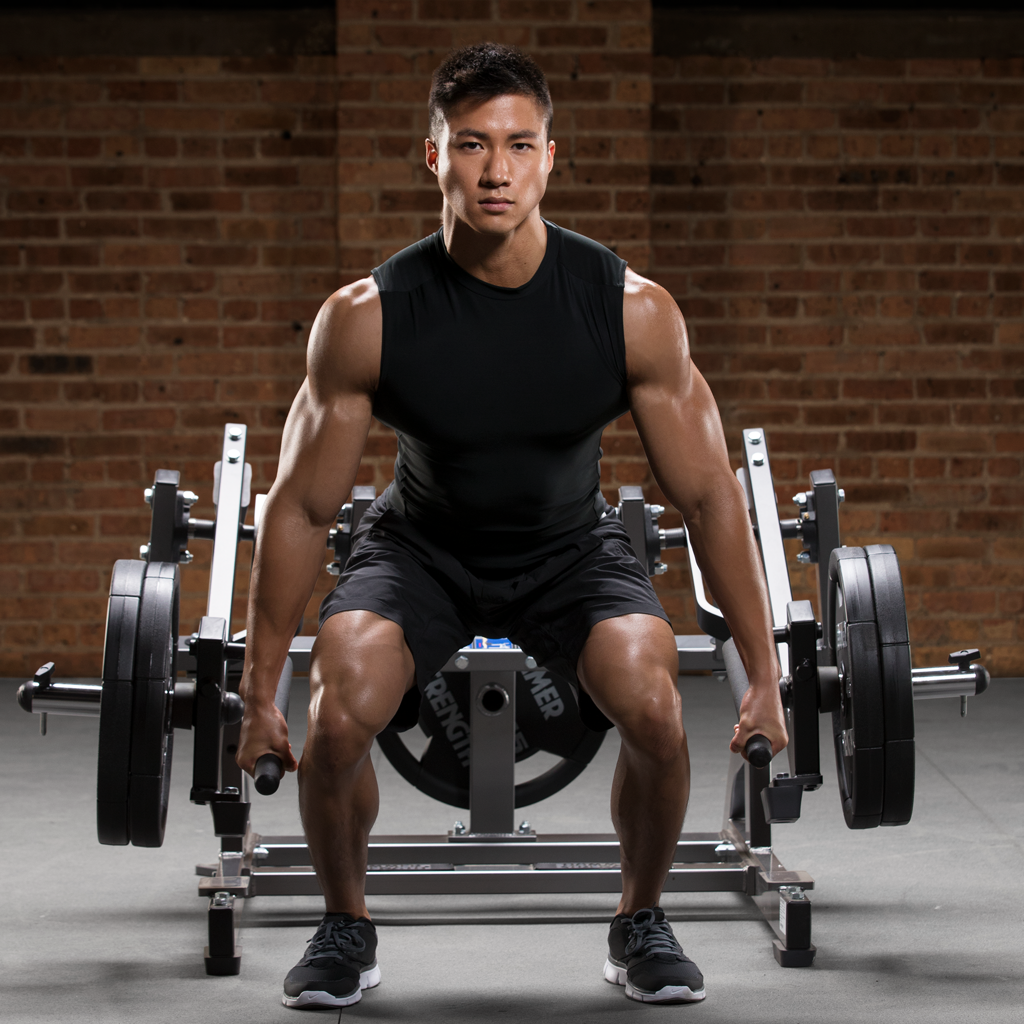 Hammer Strength Ground Base Squat/High Pull