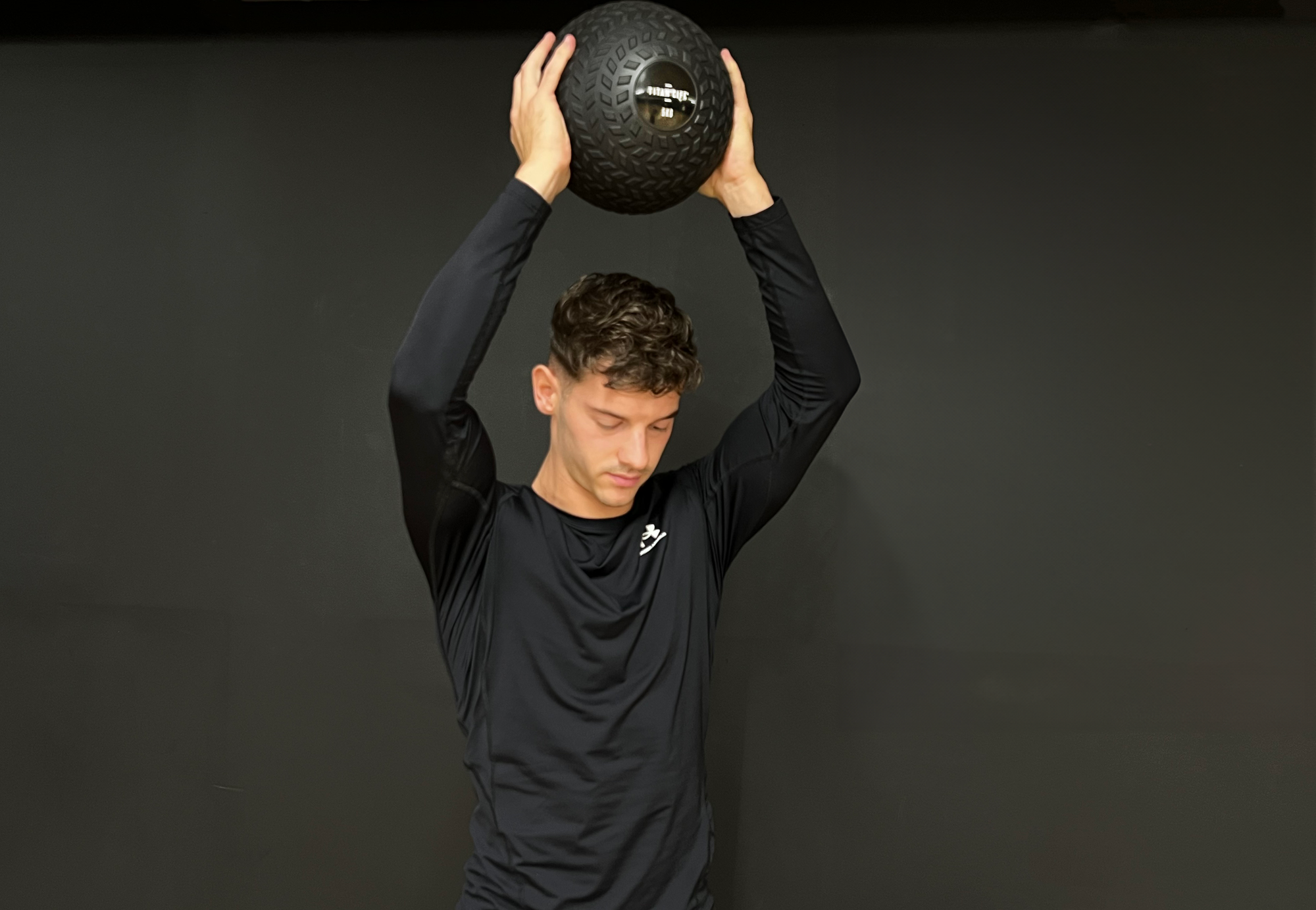 TITAN LIFE PRO Slam Ball 5-25 Kg