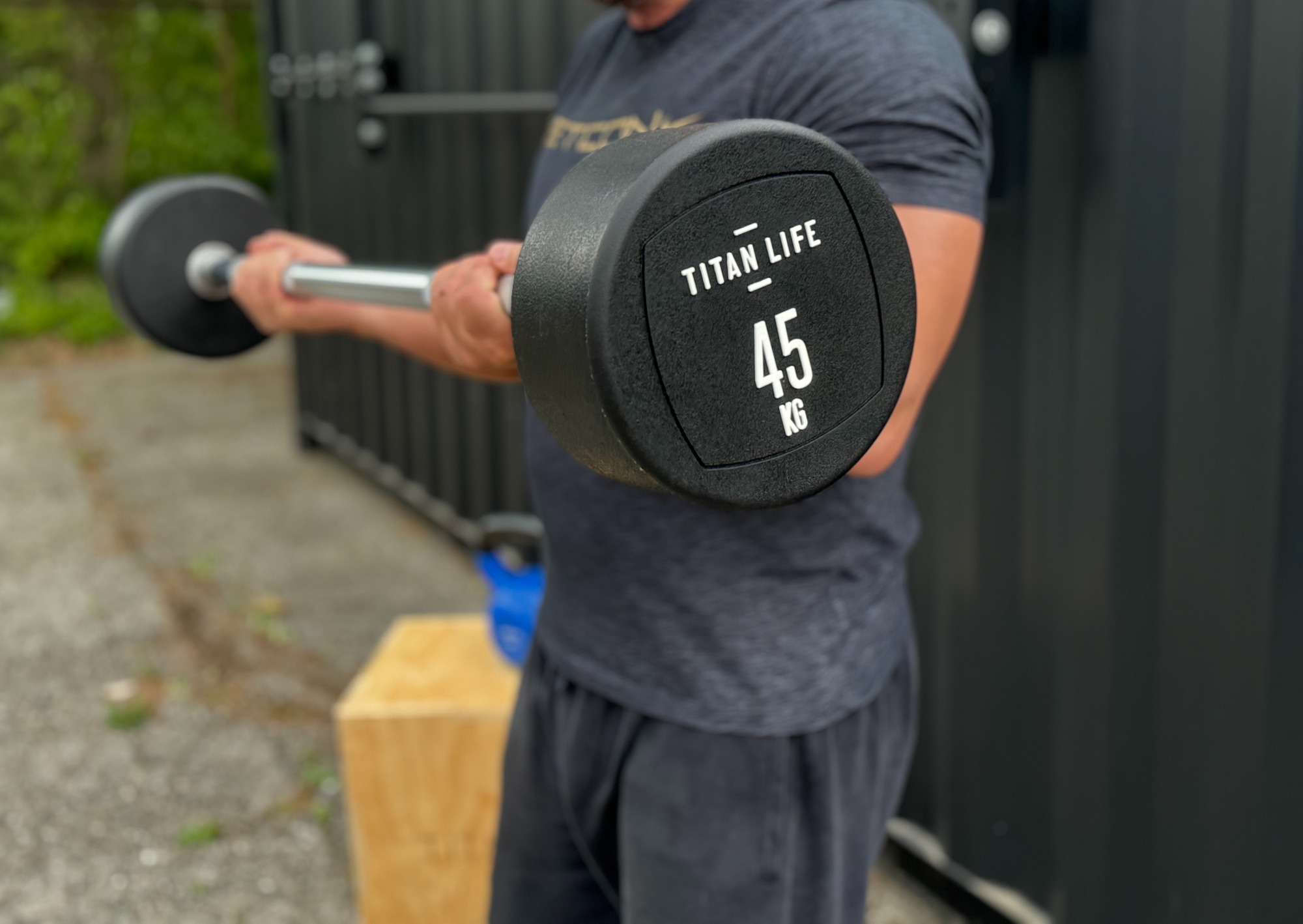 TITAN LIFE PRO Barbell 35kg PU
