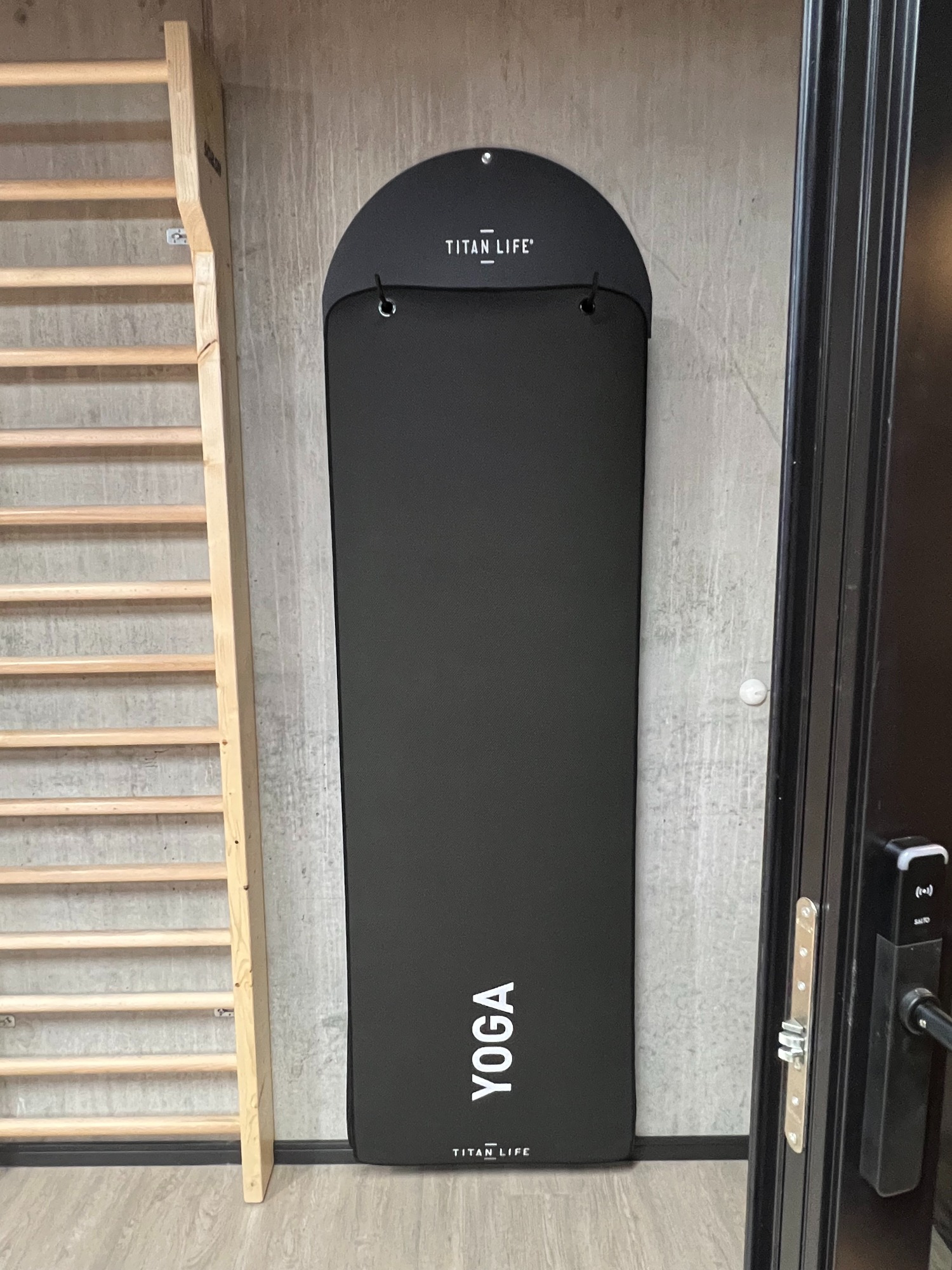 TITAN LIFE PRO Rack for Mats